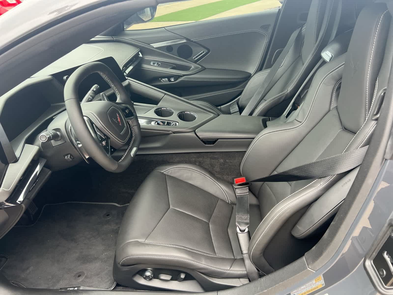 Used 2027 Chevrolet Corvette Z06 RWD image 20