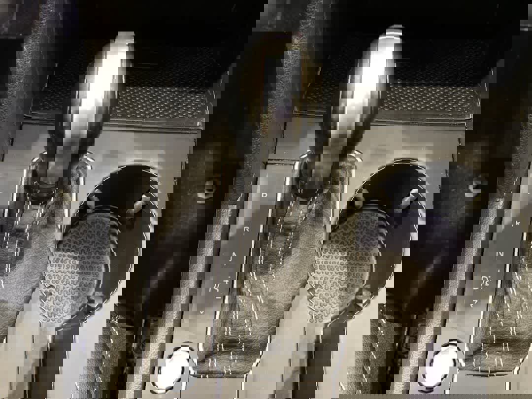 Used 2021 Volkswagen Atlas SE image 22