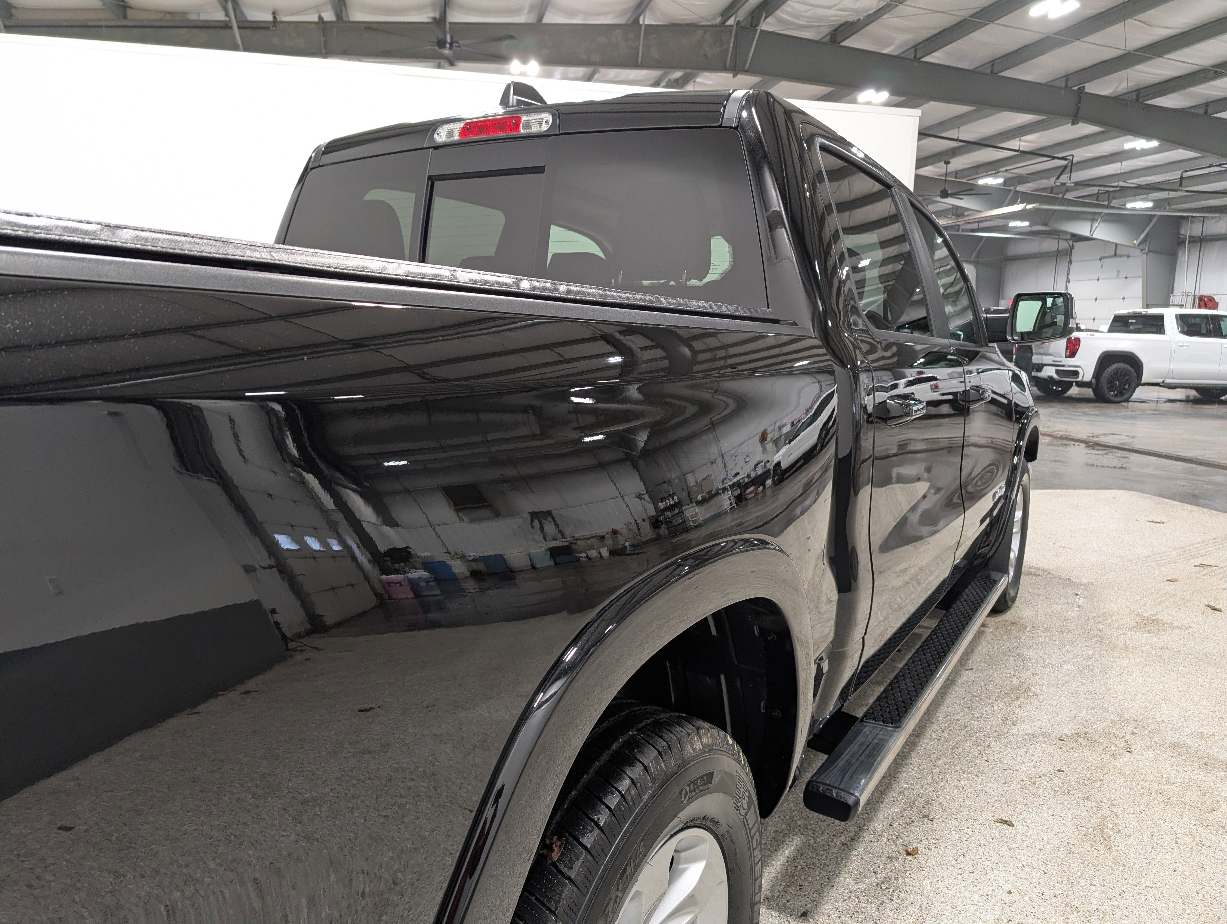 Used 2019 RAM 1500 Laramie image 3