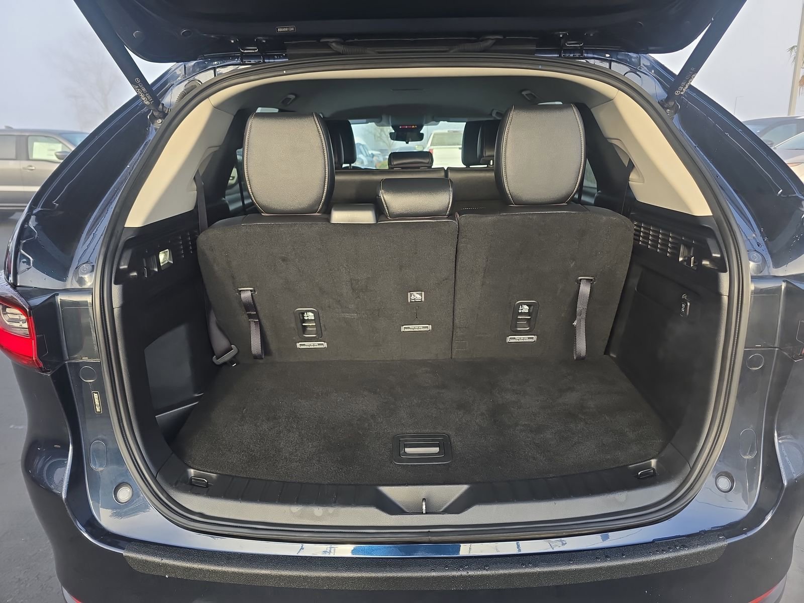 Used 2024 MAZDA CX-90 3.3 Turbo w/ Select Package image 29