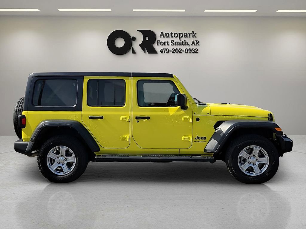 Used 2023 Jeep Wrangler Sport S image 6