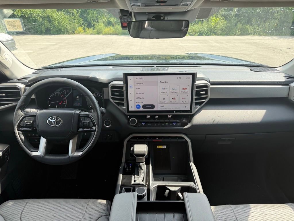 Used 2023 Toyota Tundra Limited image 28