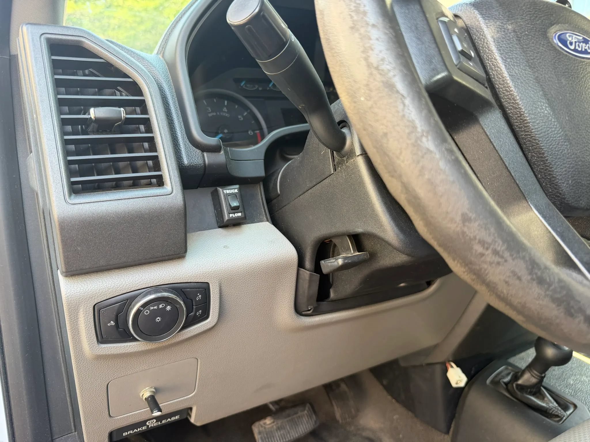 Used 2017 Ford F250 XL w/ Power Equipment Group AWD/4WD image 23