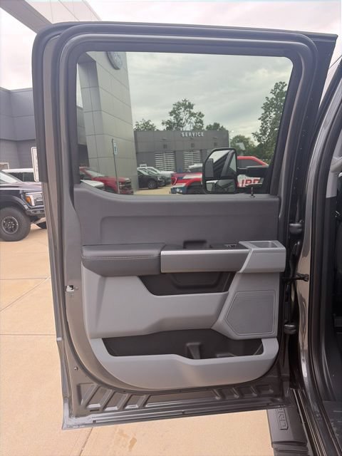 New 2026 Ford F250 XL w/ STX Appearance Package AWD/4WD image 21