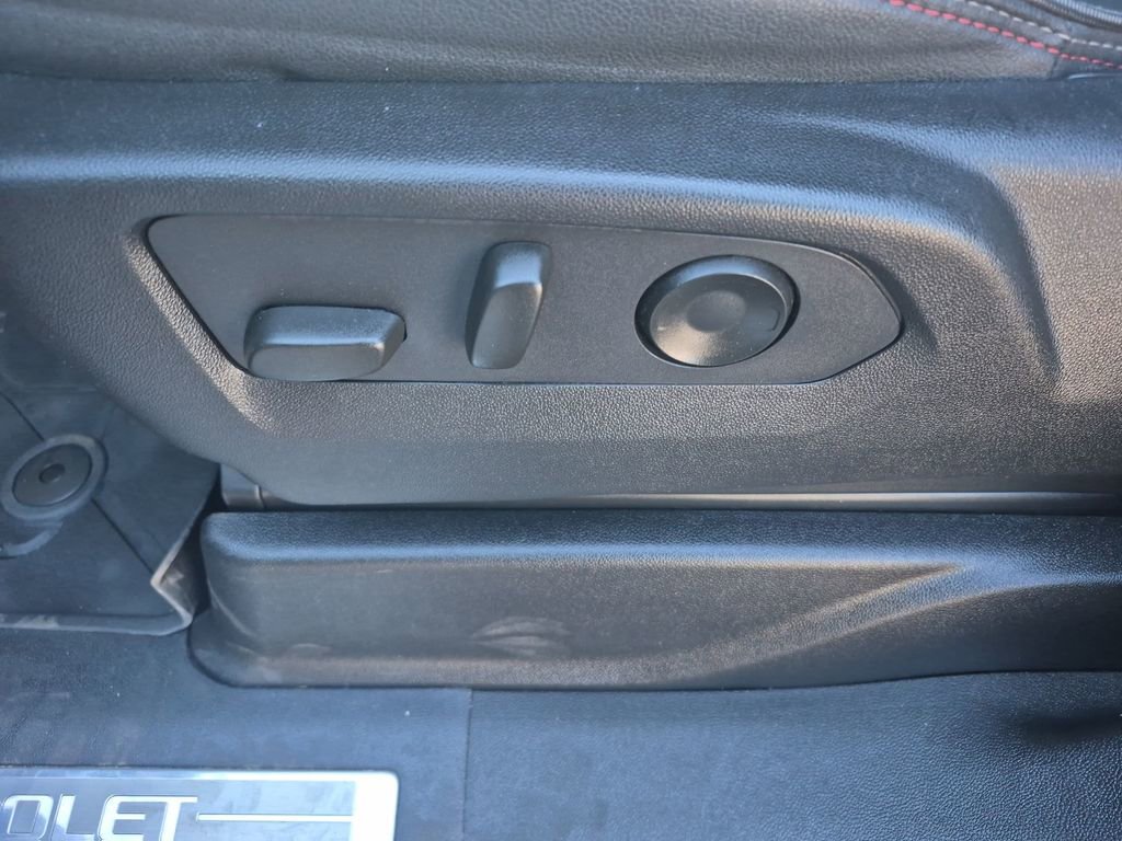 Used 2024 Chevrolet Tahoe RST w/ Luxury Package image 19