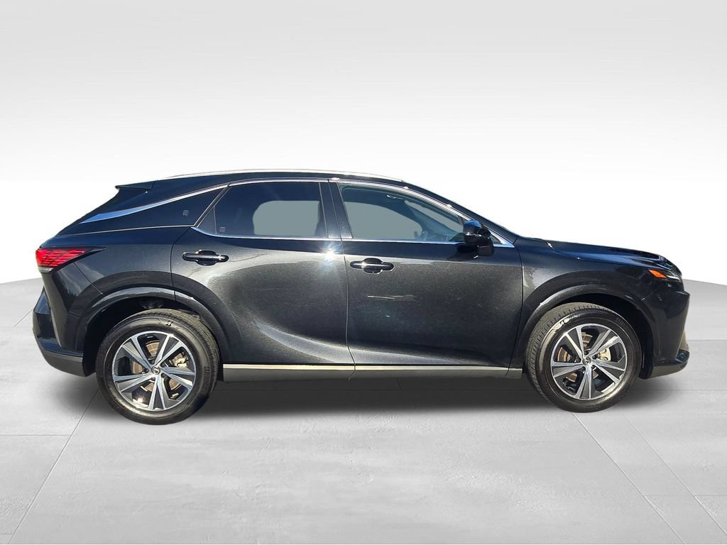 Used 2024 Lexus RX 350 Premium w/ Cold Area Package FWD image 5