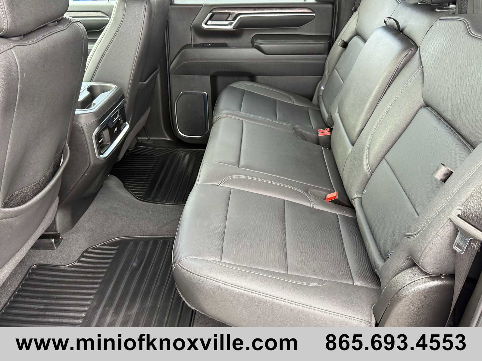 Used 2024 Chevrolet Silverado 3500 LTZ w/ LTZ Premium Package image 33