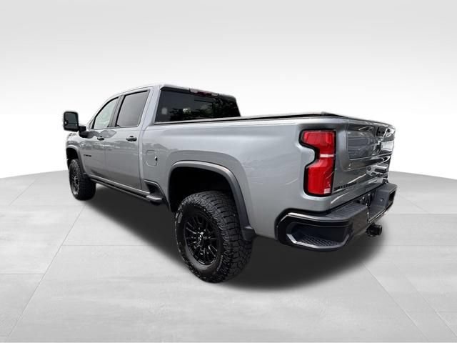 Used 2024 Chevrolet Silverado 2500 ZR2 w/ LPO, Dark Essentials Package AWD/4WD image 5