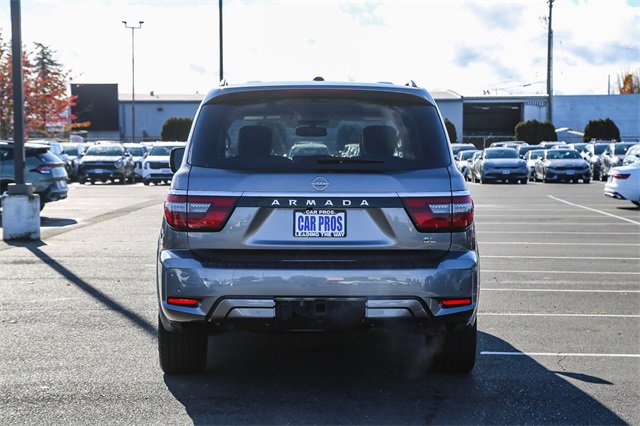 Used 2022 Nissan Armada SL w/ Captain's Chairs Package image 8