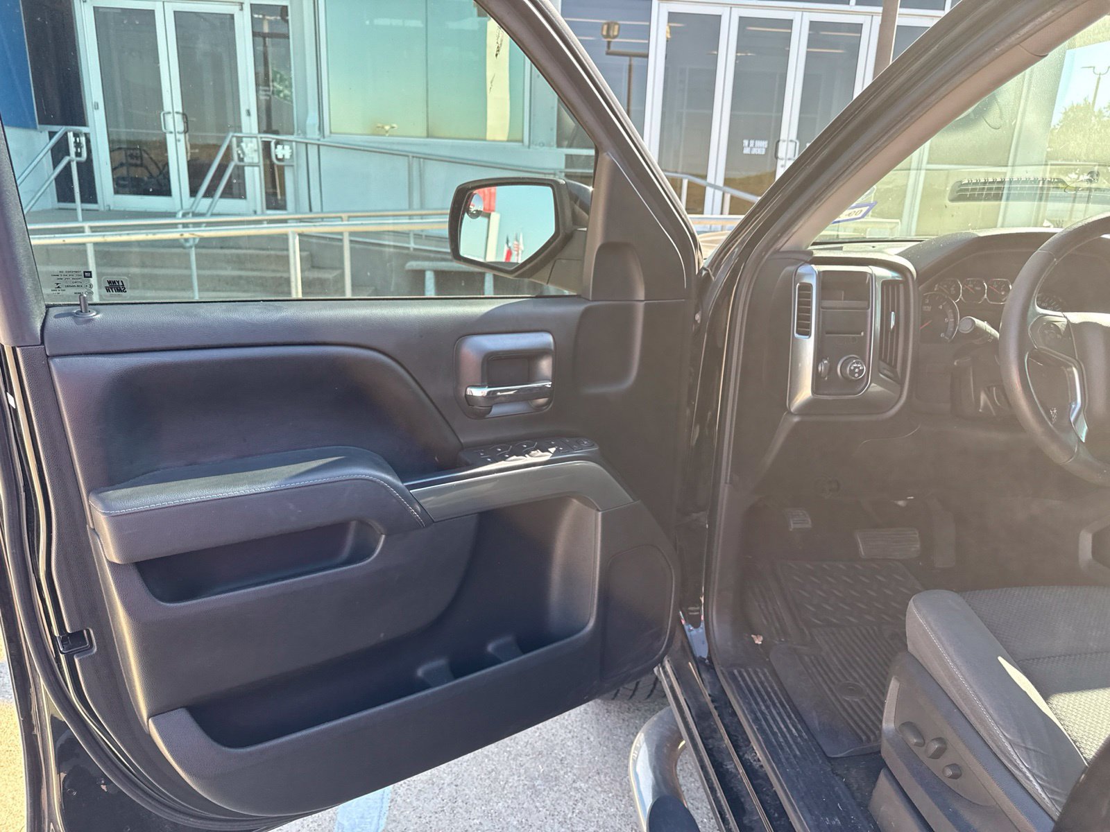Used 2017 Chevrolet Silverado 1500 LT w/ Texas Edition RWD image 7