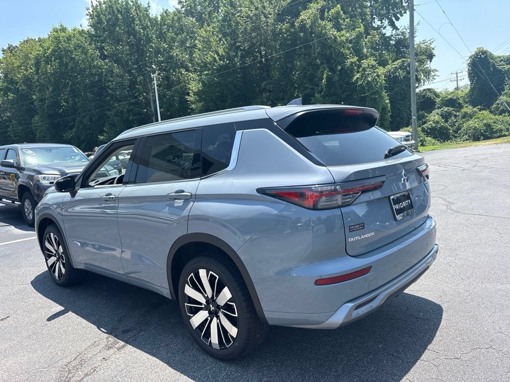 New 2026 Mitsubishi Outlander SEL FWD image 5