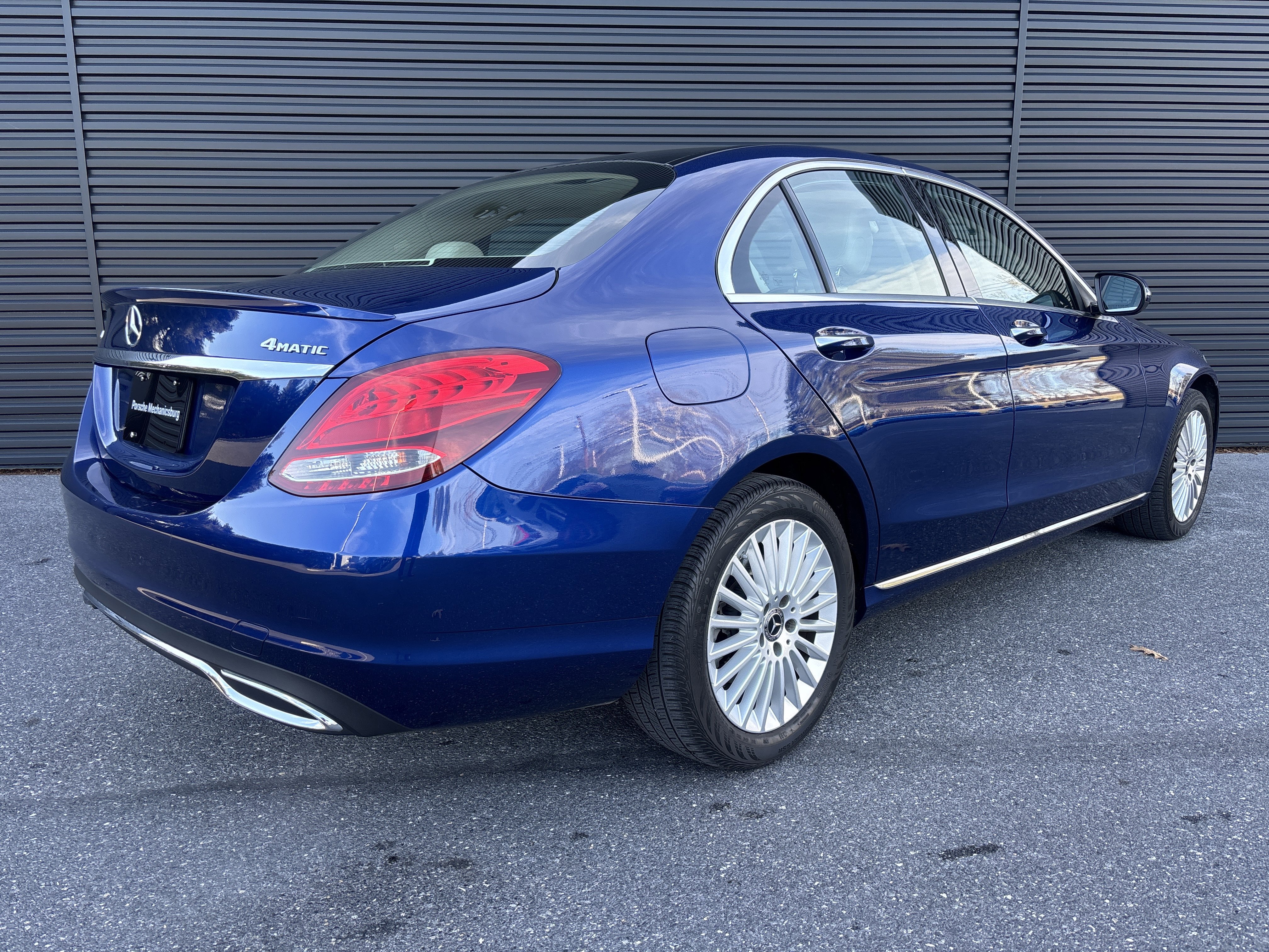 Used 2017 Mercedes-Benz C 300 4MATIC Sedan image 3
