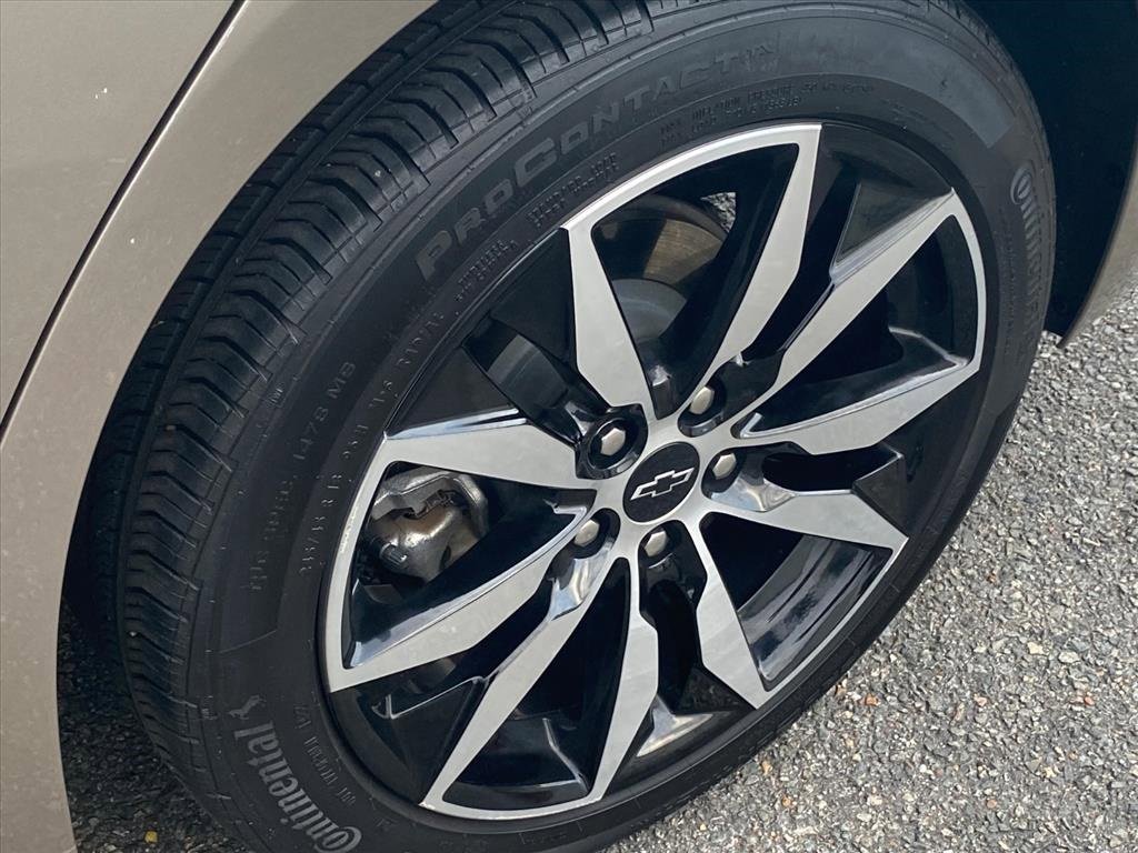 Used 2022 Chevrolet Malibu RS image 20