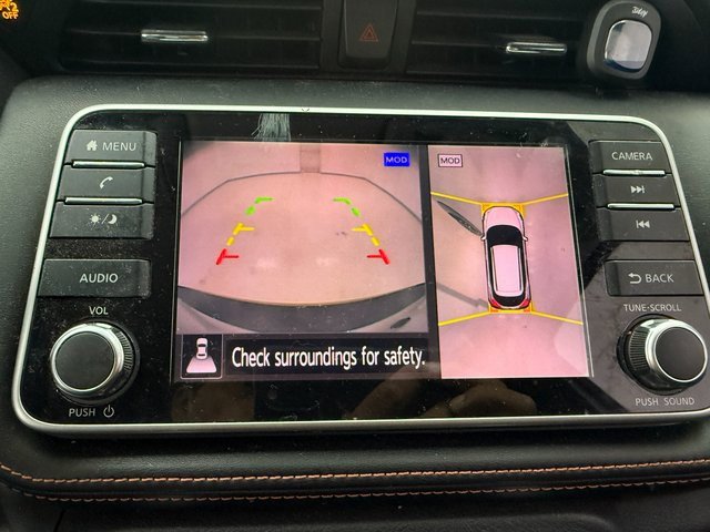 Used 2018 Nissan Kicks SR image 14