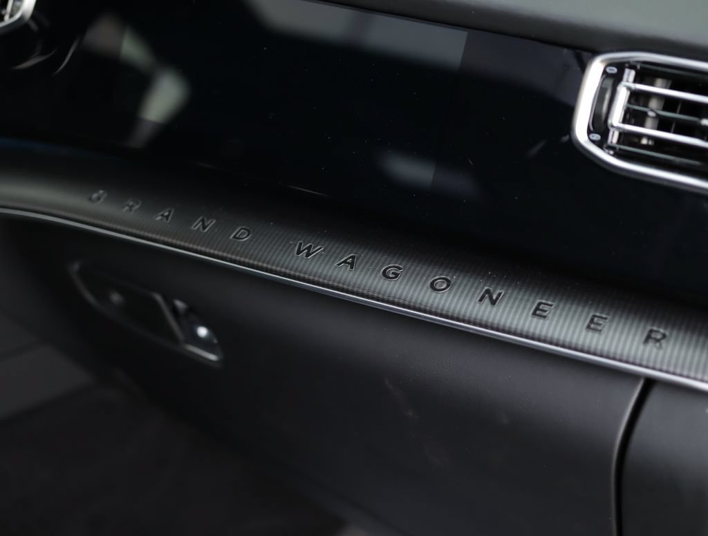 Used 2024 Jeep Grand Wagoneer Series II Obsidian w/ Quick Order Packagew 28T AWD/4WD image 53