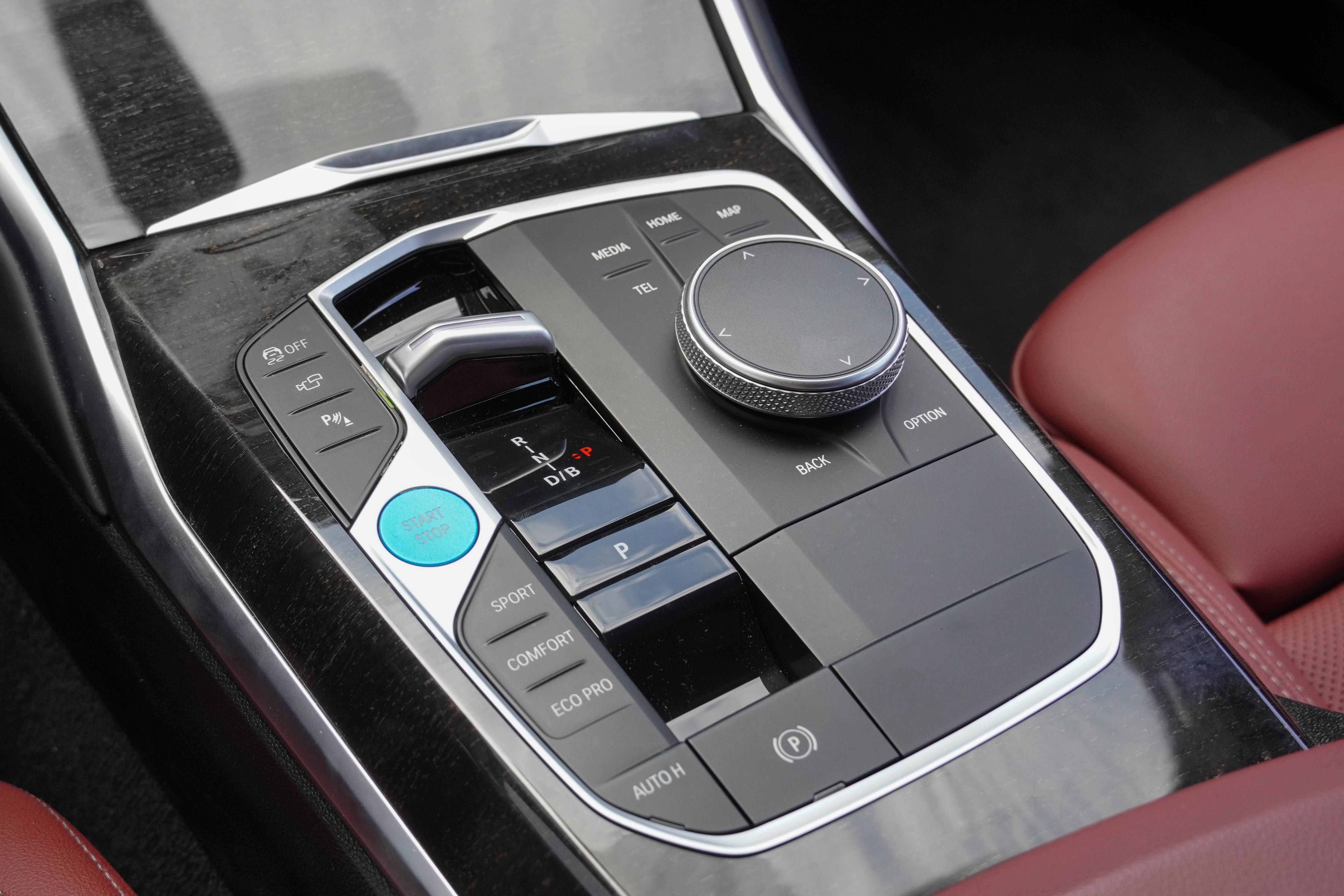 Certified 2023 BMW i4 eDrive35 w/ Premium Package RWD image 29