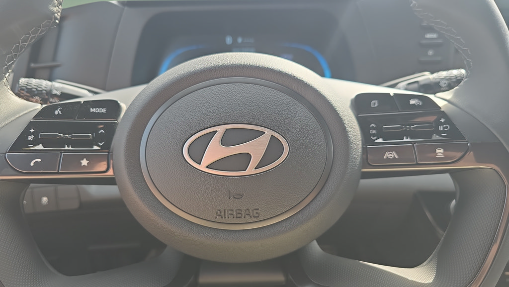 New 2026 Hyundai Elantra SEL Sport Premium FWD image 12