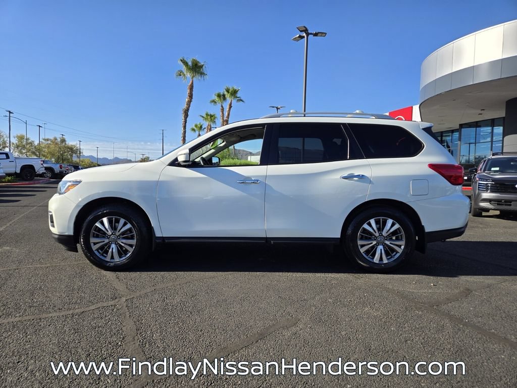 Used 2020 Nissan Pathfinder S FWD image 3