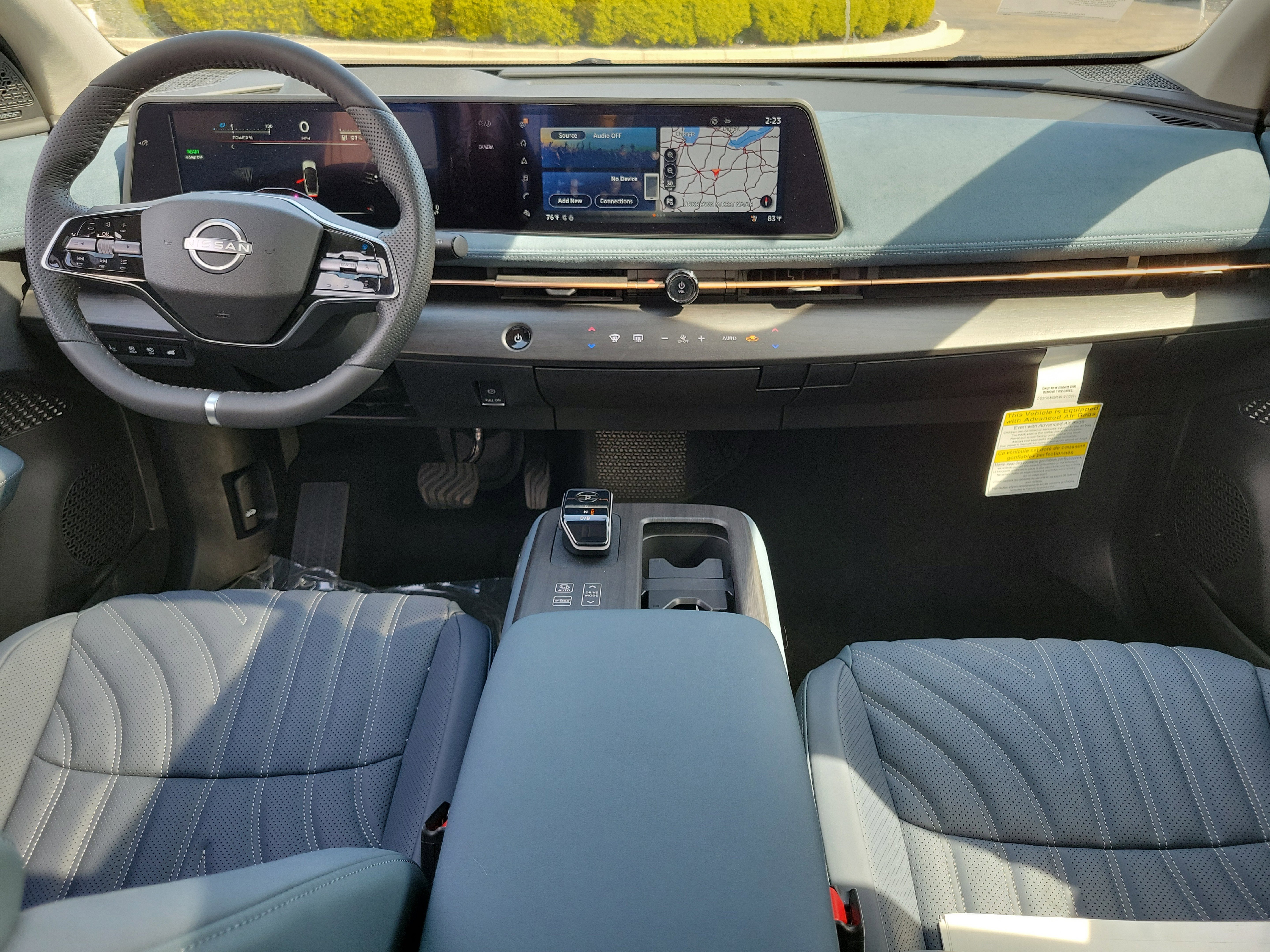 Used 2025 Nissan Ariya Platinum AWD/4WD image 9