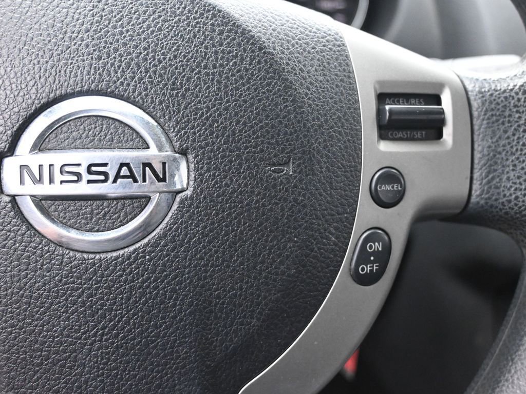 Used 2012 Nissan Rogue S image 14