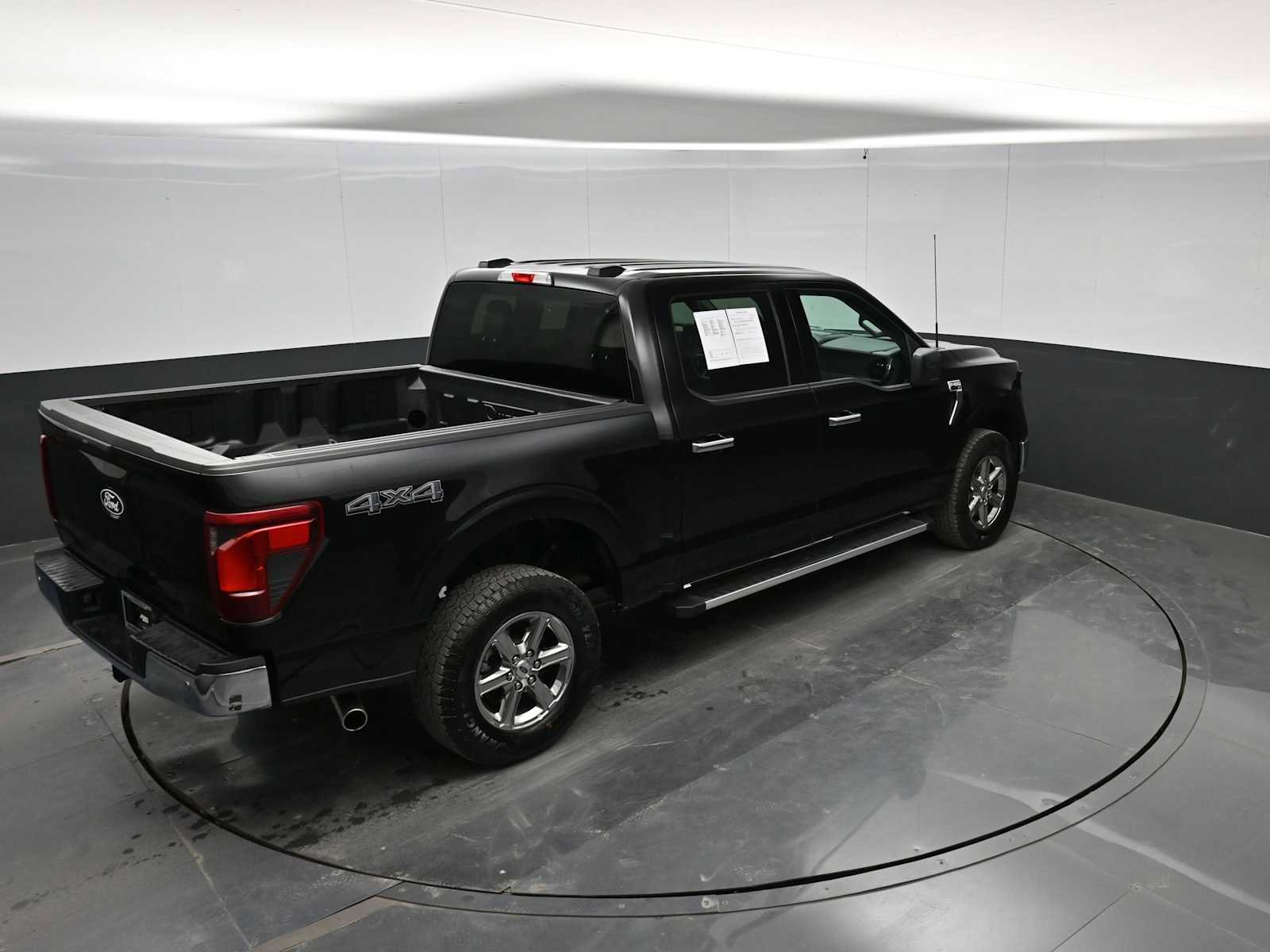 Used 2025 Ford F150 XLT w/ Equipment Group 301A Standard AWD/4WD image 34