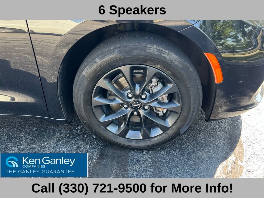 Used 2021 Chrysler Pacifica Touring-L w/ S Appearance Package FWD image 19