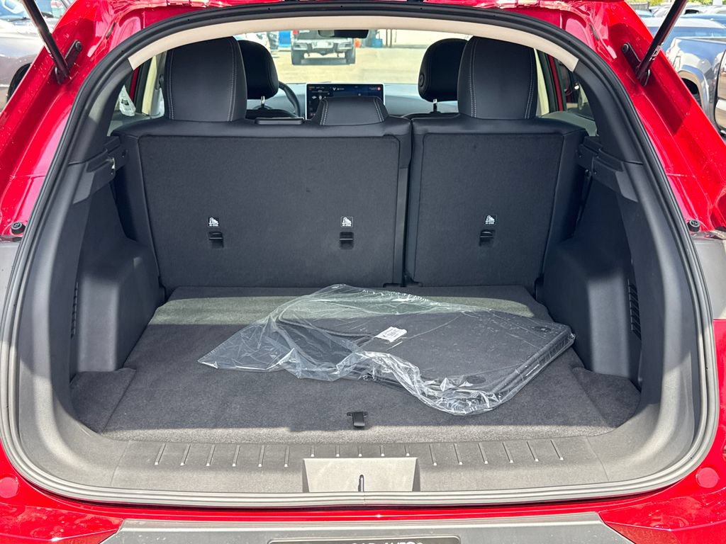 New 2025 VinFast VF 8 Eco AWD/4WD image 12