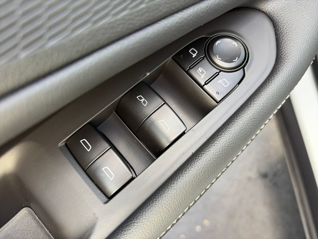 New 2026 Chevrolet Blazer EV LT AWD/4WD image 16