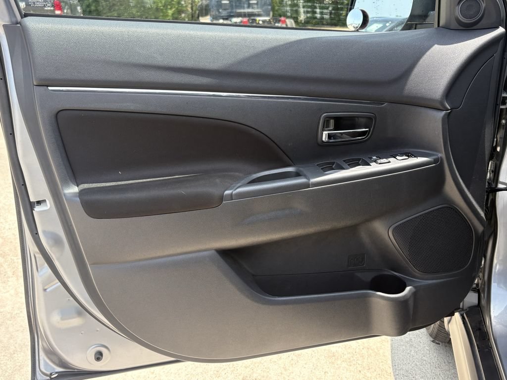 Used 2022 Mitsubishi Outlander Sport SE AWD/4WD image 10