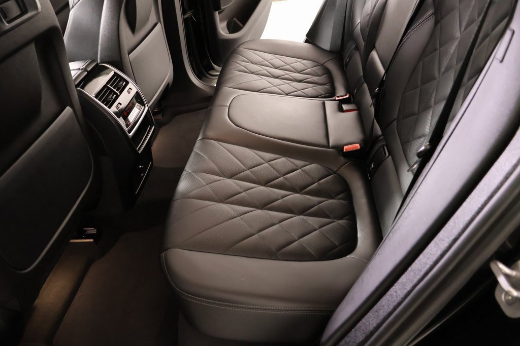 Used 2023 BMW X6 xDrive40i image 14