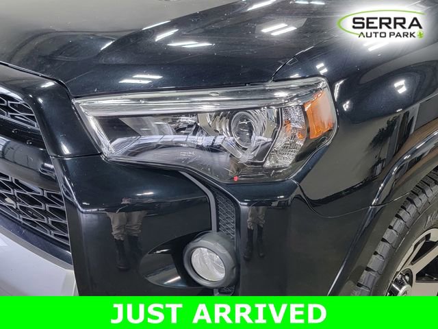 Used 2018 Toyota 4Runner TRD Off-Road image 9