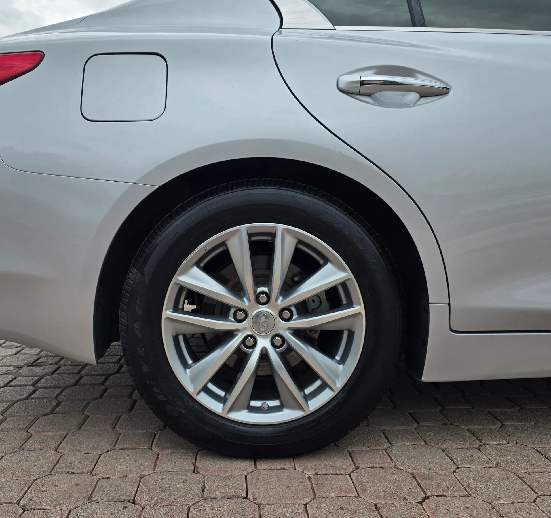 Used 2014 INFINITI Q50 Premium w/ Navigation Package AWD/4WD image 49