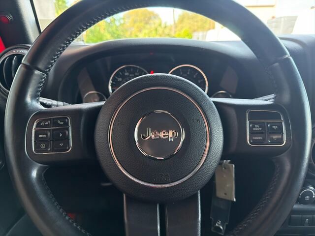 Used 2017 Jeep Wrangler Unlimited Sport w/ Connectivity Group image 30