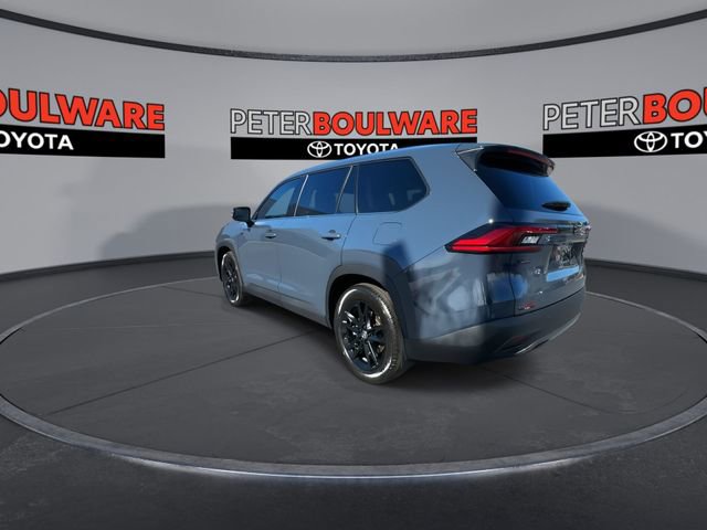Used 2024 Toyota Grand Highlander Limited image 12