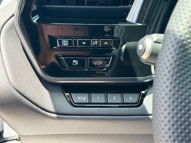 New 2026 Lexus TX 500h AWD image 37