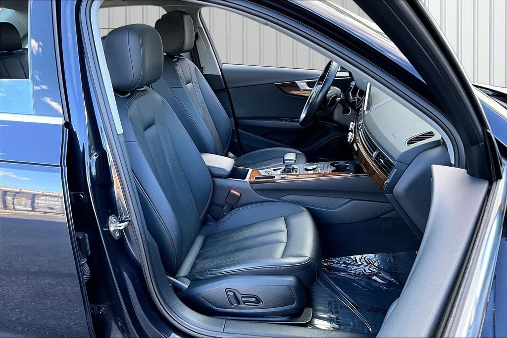 Used 2018 Audi A4 2.0T Premium Plus w/ Premium Plus Package AWD/4WD image 29