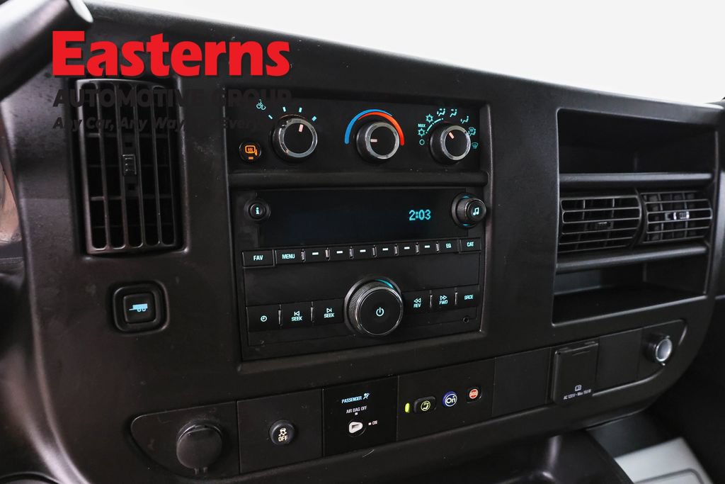 Used 2021 Chevrolet Express 2500 RWD image 15