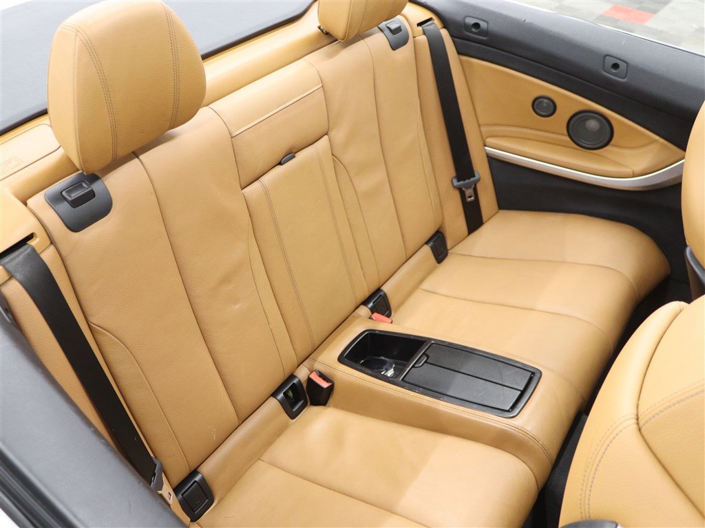 Used 2018 BMW 430i xDrive Convertible image 16