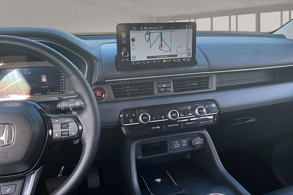 Certified 2023 Honda Pilot Elite image 9