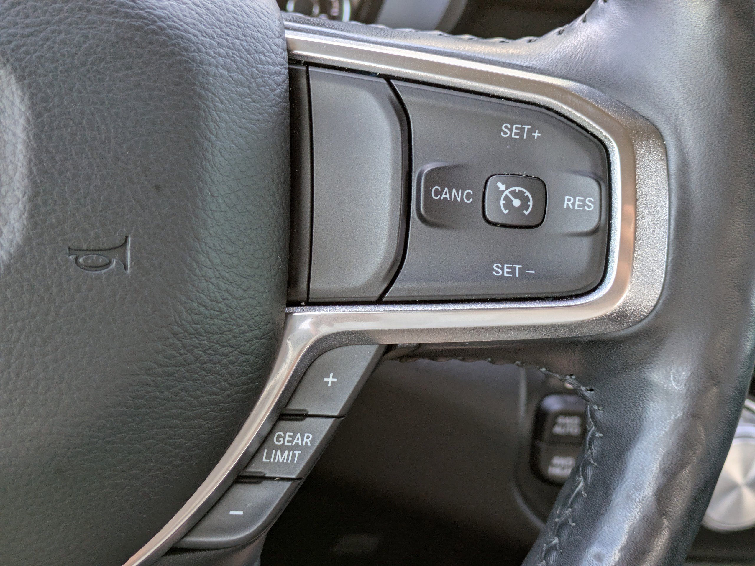 Used 2019 RAM 1500 Laramie image 20