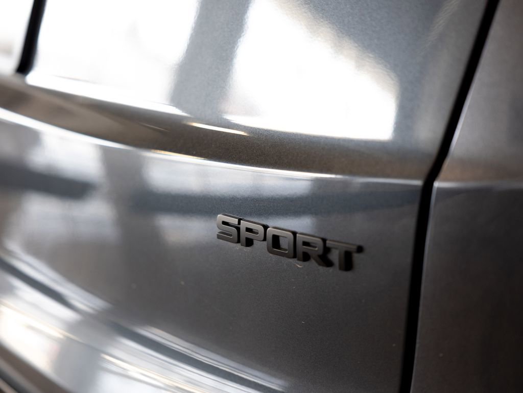 Used 2025 Honda CR-V Sport-L image 8