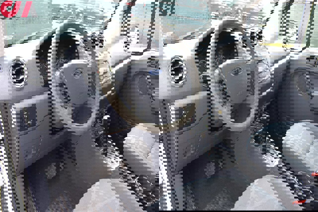 Used 2012 Ford Transit Connect XLT FWD image 3