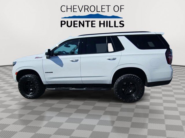 Used 2022 Chevrolet Tahoe Z71 w/ Luxury Package AWD/4WD image 5