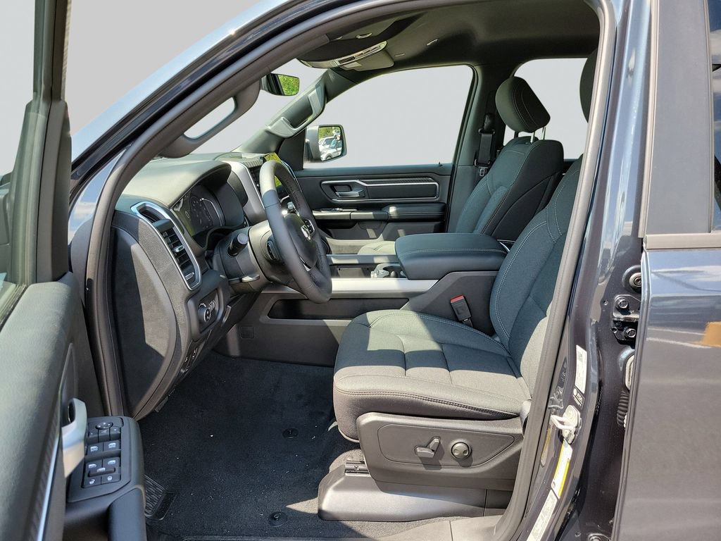 New 2026 RAM 1500 Big Horn AWD/4WD image 26
