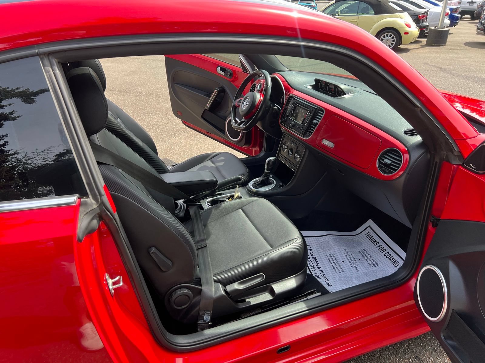 Used 2015 Volkswagen Beetle TDI FWD image 21