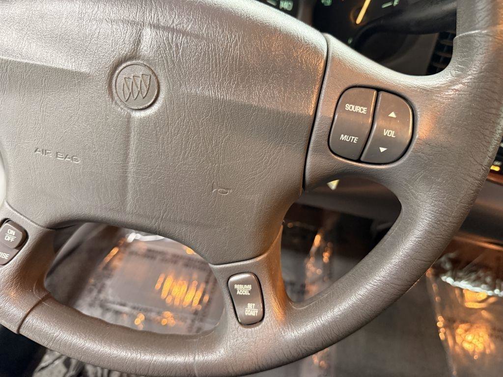 Used 2003 Buick Le Sabre Custom FWD image 20