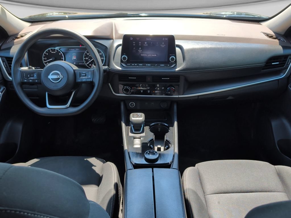 Used 2023 Nissan Rogue S AWD/4WD image 18