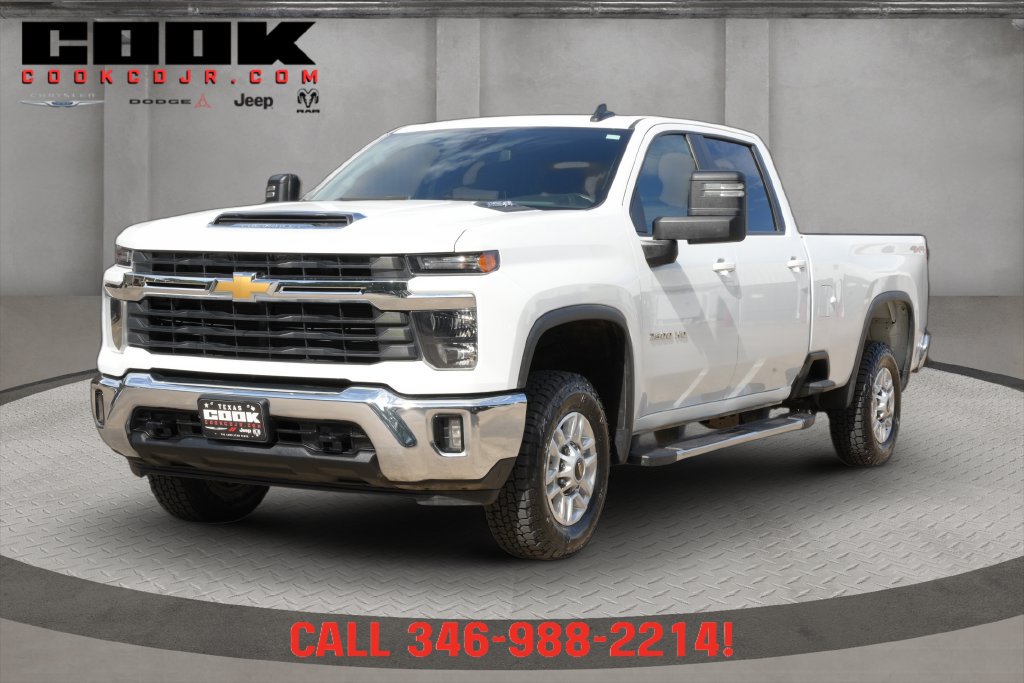 Used 2025 Chevrolet Silverado 2500 LT w/ Convenience Package AWD/4WD image 1