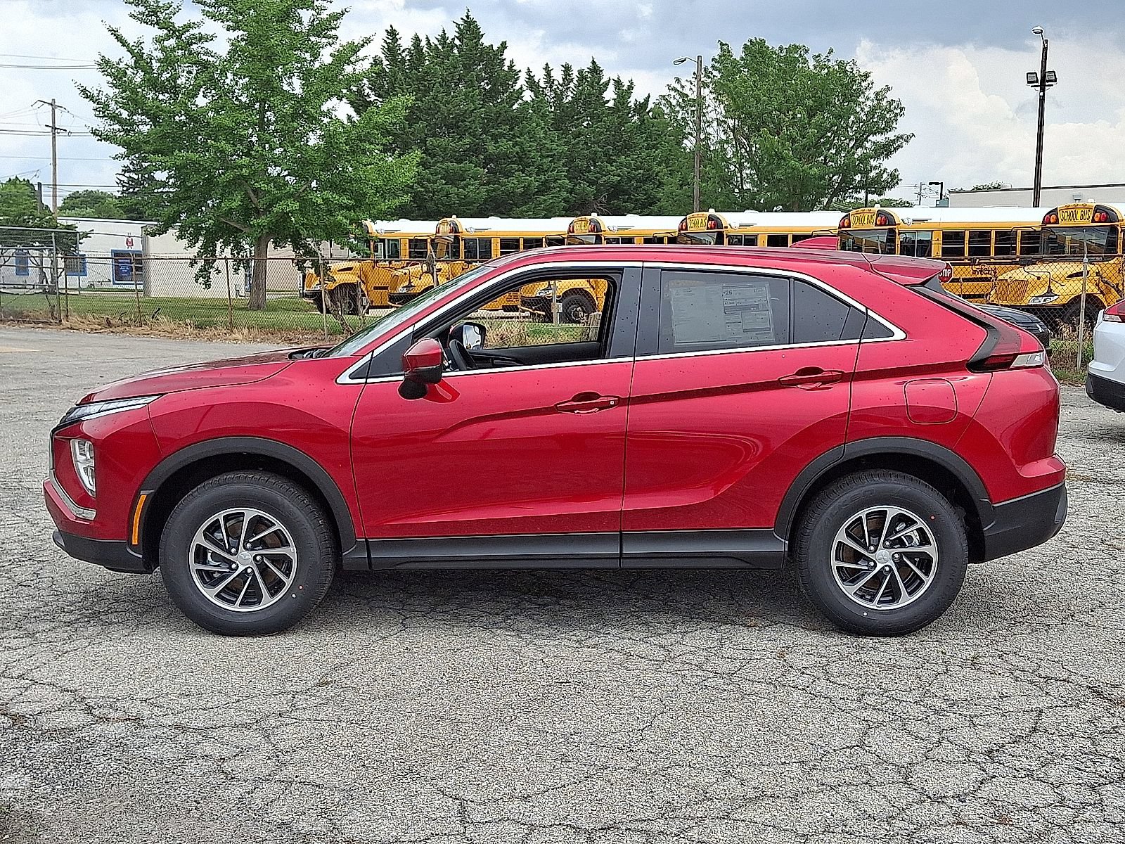 New 2026 Mitsubishi Eclipse Cross ES AWD/4WD image 4