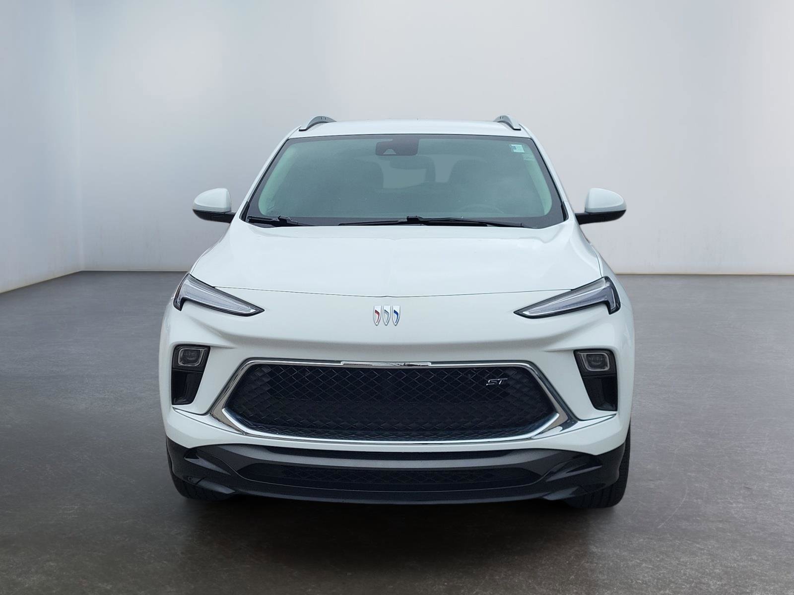 Used 2024 Buick Encore GX Sport Touring image 8